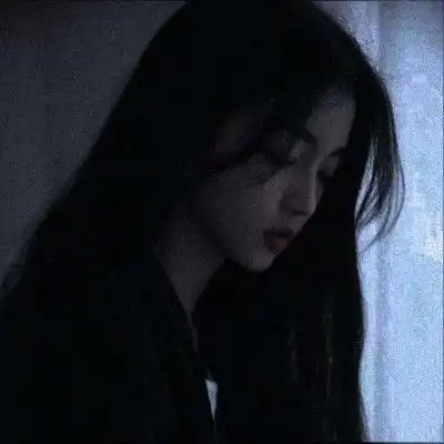适合深夜发圈的空间伤感说说,句句催泪弹,哪一句适合你