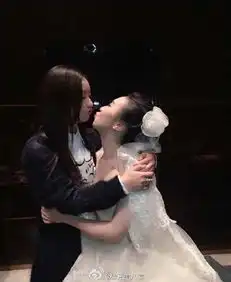 赵丽颖出席表妹婚礼晒捧花表妹也是大美女
