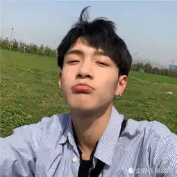 恋爱中的常胜男孩,在和女生qq聊天时,都会露出3个破绽