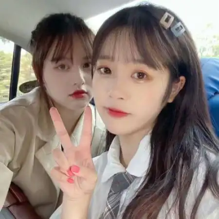 女生闺蜜头像两张微信,好事坏事有好闺蜜