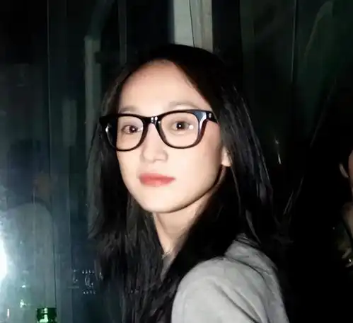 周迅离过一次婚,带小13岁男友见父母,如今丁克的她很幸福