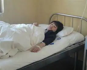 12岁女孩在上学路上突然晕倒,原因为贫血,家长如何应对