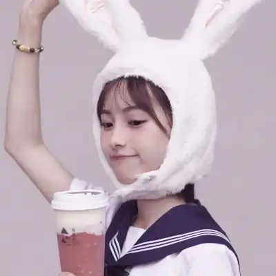 2019年女生最火头像,活得精彩全靠长的好看