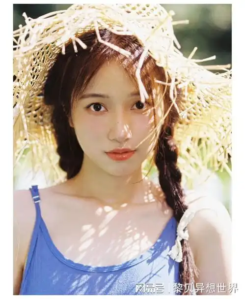 绝了浙理工最美眼镜校花走红,网友原来带眼镜女孩也能这么美