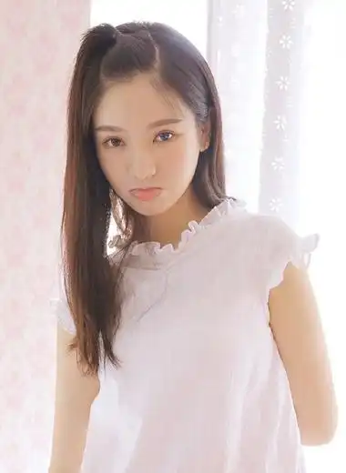 女人向你索吻的六个暗示,你错过了几个