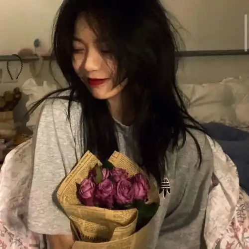 头像夏天的风温柔的吹