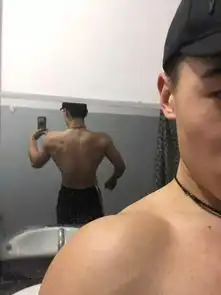 健身季网瘾颓废少年的蜕变