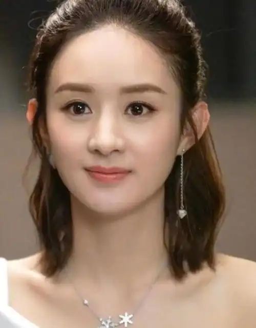 女生上镜脸的四大特征,照片比真人好看,中2个就很让人羡慕