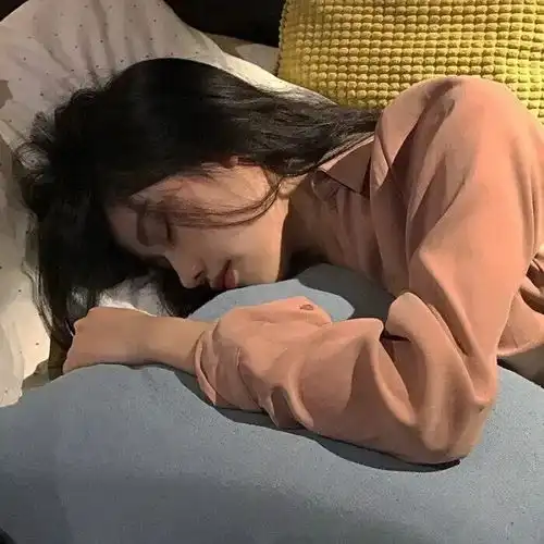文案背景朱砂痣和白月光