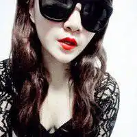 女生红嘴唇头像性感红色嘴唇美女头像微信头像图片大全