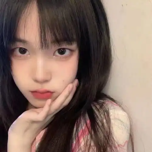 招桃花温柔小众真人女生头像277