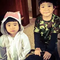 joegrace图集最棒的无非是有一对可爱儿女