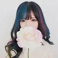 女生出石头的情侣头像感觉我欠你好多还不完的情