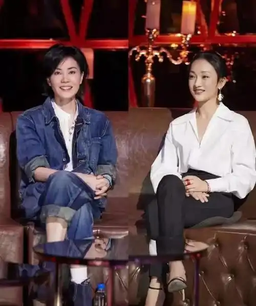 窦靖童24岁生日,王菲李嫣都不见送祝福,于是网友盯上了周迅