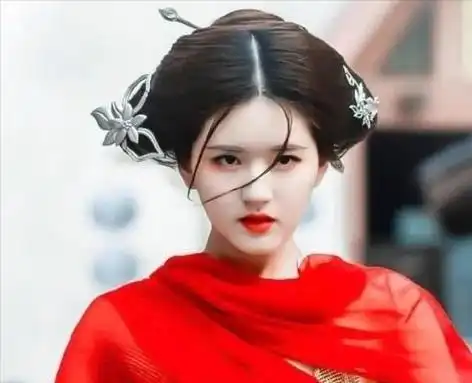 人前人后两个样的荧屏cp,杨紫邓伦上榜,赵露思风头盖过热巴
