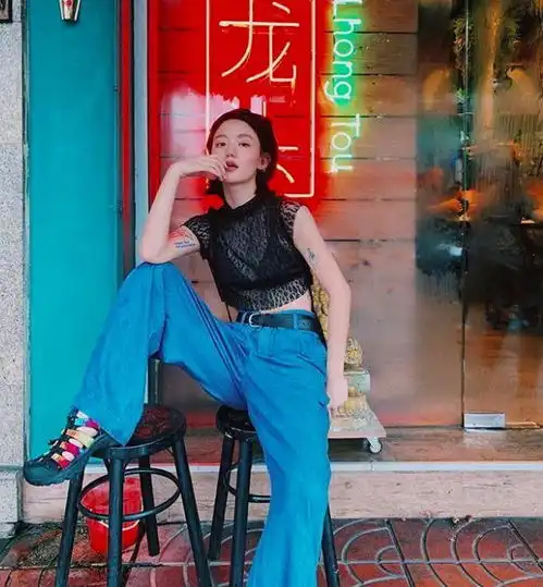 要怎么穿,既有少女感又不幼稚