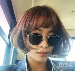高考完了抓紧变美吧练出马甲线大学勾搭男神哦