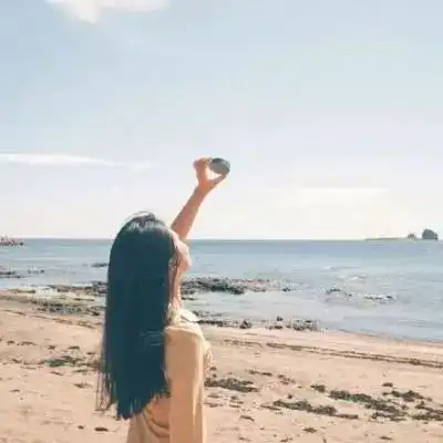 女生头像待你长发及腰,我娶你可好