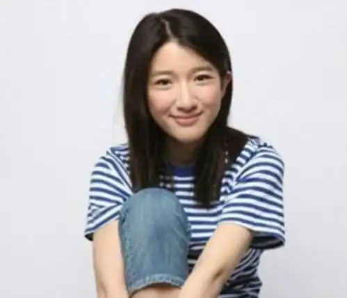 非诚勿扰中猫脸女嘉宾无人敢牵手,为爱卸妆后,惊艳全场观众