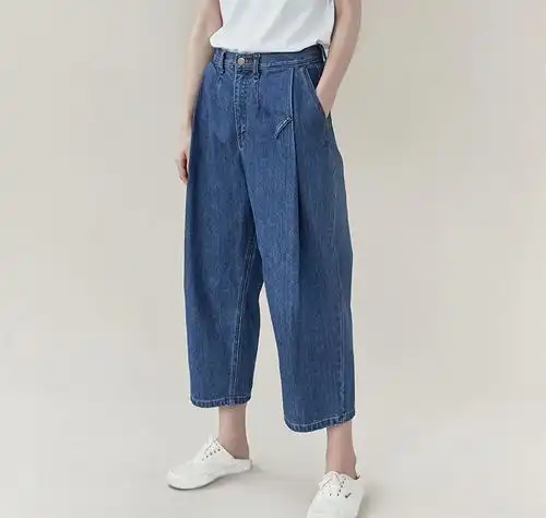 身材高壮的女生,选择衣服要隐藏缺点,这样穿搭后美出新高度