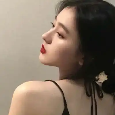 看起来很开心内心却很丧的头像图片