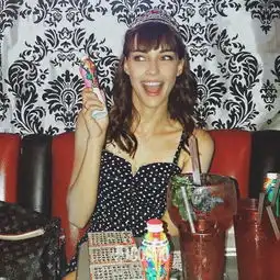 中国有嘻哈耍狠的rapper竟是女友控啧啧好想当他们的女盆友