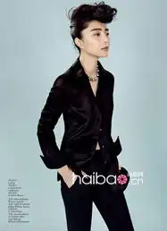 范冰冰第一个vogue封面vogue服饰与美容杂志2011年7月号,范爷展现亦刚亦柔中性魅力