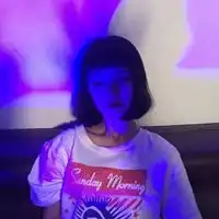 led灯的qq女生头像有灯光照射的qq女头像