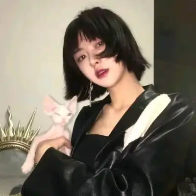 超好看的qq头像女生霸气伤感