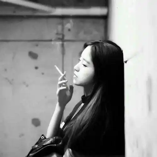 吸烟影响美丽的原因