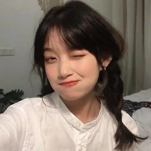 文艺女头丁达尔效应出现的时候,光就有了形状