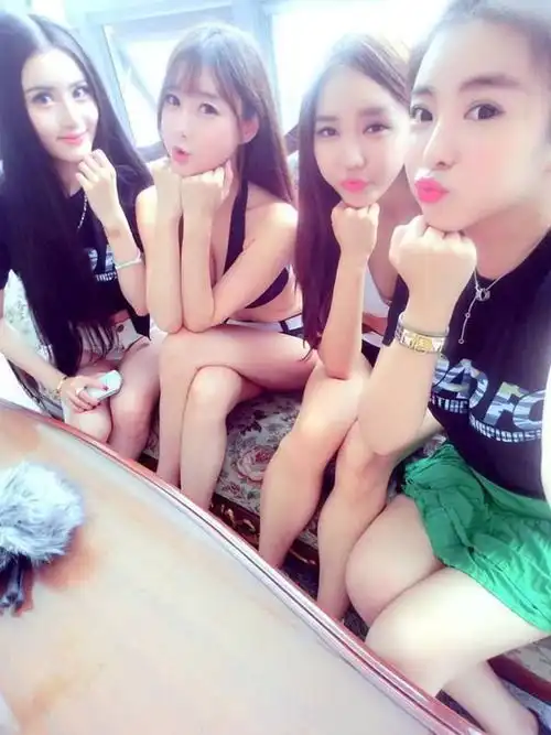 男子花15000元请两女子到酒店服务,不料完事后,女子却报警