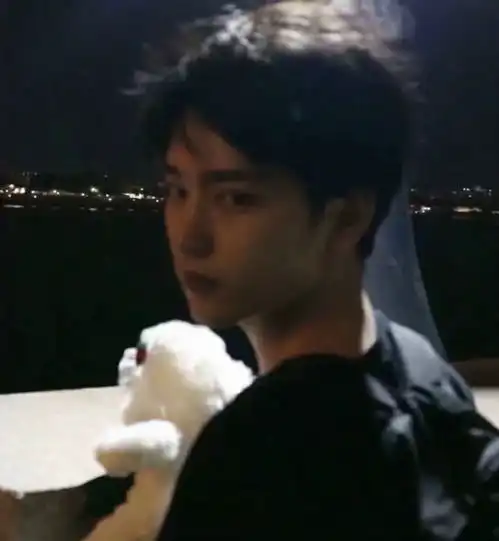 氛围感男生头像
