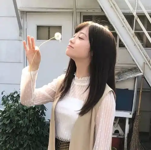 跟桥本环奈学甜美少女风