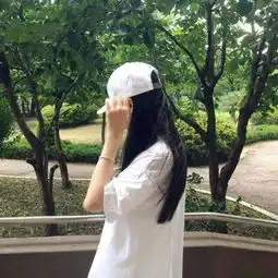 女生专属微信背影头像唯美好看姑娘我天生傲骨怎能服输
