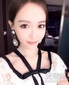 屌丝逆袭赵丽颖吴昕谢娜旧照曝光曾是丑小鸭图
